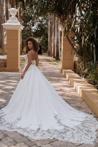 Allure #C653L #2 Ivory thumbnail