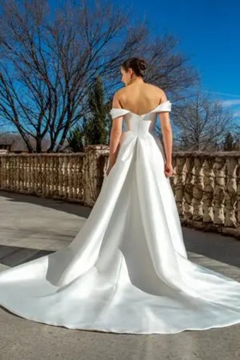 Elizabeth Lee #ESME #3 Ivory thumbnail